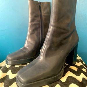 Dark blueish grey Jeffrey Campbell 70’s inspired heeled boots
